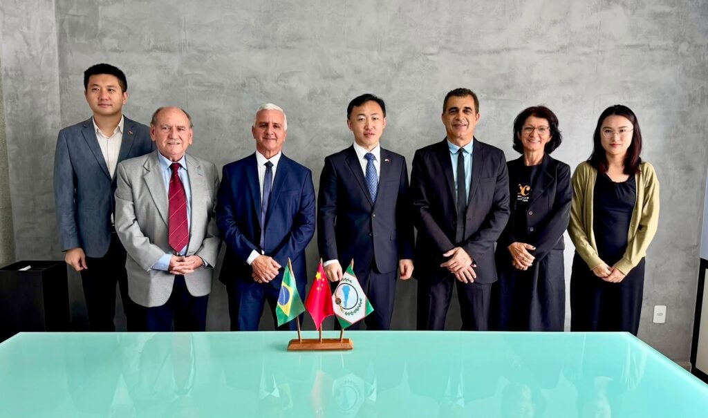 Produtores de Jaguaré (ES) embarcam para a China focados em exportação e maquinário